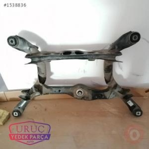 8K0505235AQ ARKA TRAVERS AUDİ A4 A5 2010>>2017