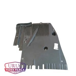 8T8825215B Alt Muhafaza Sol Arka Audi A5