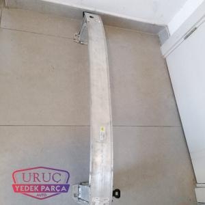 8U0807109B ORJİNAL ÖN TAMPON DEMİRİ AUDI Q3 2012>> 2014