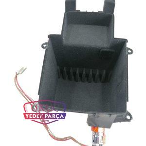 8R0864981 4PK ORTA KONSOL RAF GÖZÜ