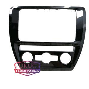 5C6858069F TAI EKRAN ÇERÇEVESİ