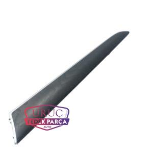 8R0867410C SAĞ ÖN KAPI İÇ TRİM ÇERÇEVESİ