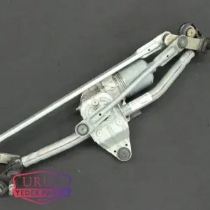 8V1955023D ORJİNAL ÖN SİLECEK MEKANİZMASI VE MOTORU AUDI A3 2013-2021