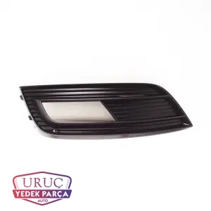 8K0807681K ORJİNAL AUDİ A4 ÖN TAMPON SİS FAR ÇERÇEVESİ SOL 2013 2015