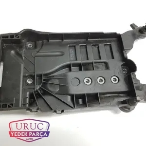 2Q0915331 ORJİNAL AKÜ ALT BRAKETİ SEAT İBİZA AUDİ A1 TAİGO 2018 2024