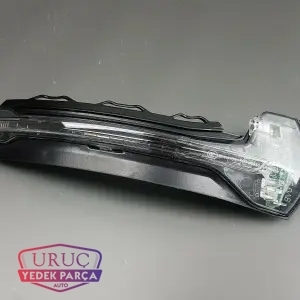 8V0949102 ORJİNAL AYNA SİNYALİ SAĞ AUDI A3 2013>