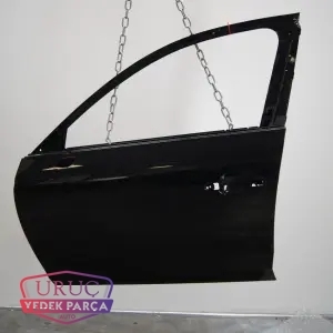 8W0831051B ORJİNAL SOL ÖN KAPI  AUDİ A4 2016>> 2024