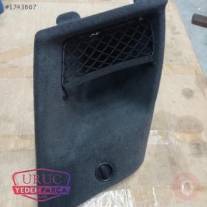 8U0863989 ORJİNAL BAGAJ BÖLMESİ KAPLAMASI SOL AUDİ Q3 2012> >2018